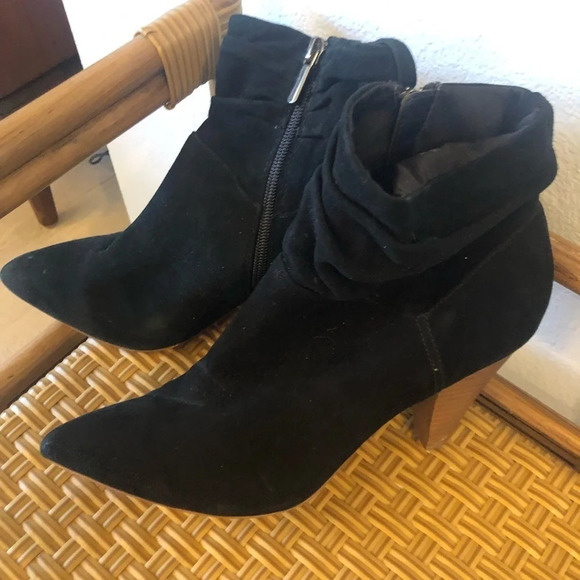 Bleeker & Bond RAINER Black Suede Ruched Moto Booties 10 Practical Magic Witchy! - Picture 2 of 8